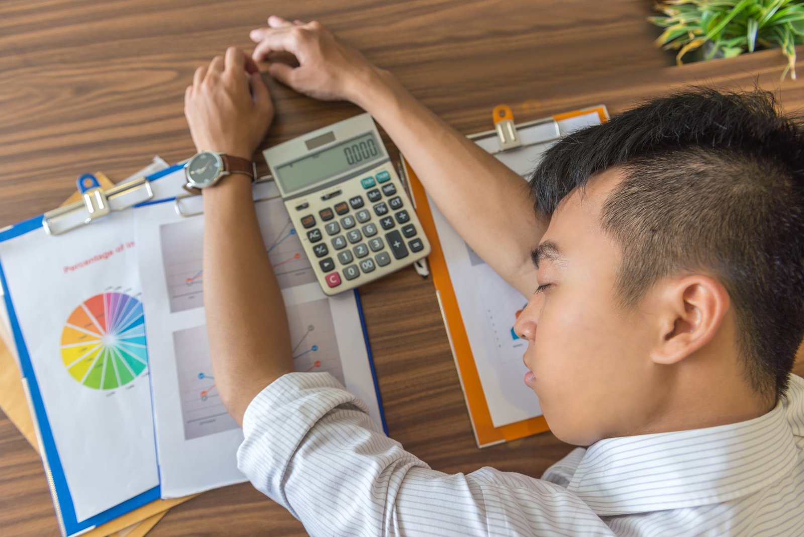 Why Your Prints Look Nothing Like Your Screen (And How to Fix It Before It Costs You a Client)